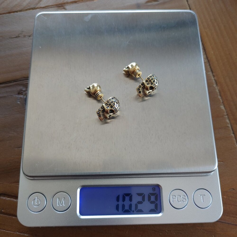 Alexander McQueen Pave Rhinestones Double Skull brass earring 10gr (New) - Picture 9 of 9